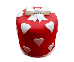https://www.emotiongift.com/heart-gift-cake